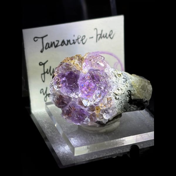 Rich purple tanzanite-blue fluorite — complete view