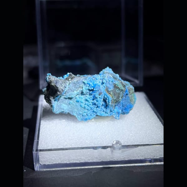 Blue-green botryoidal gibbsite plate — detail view