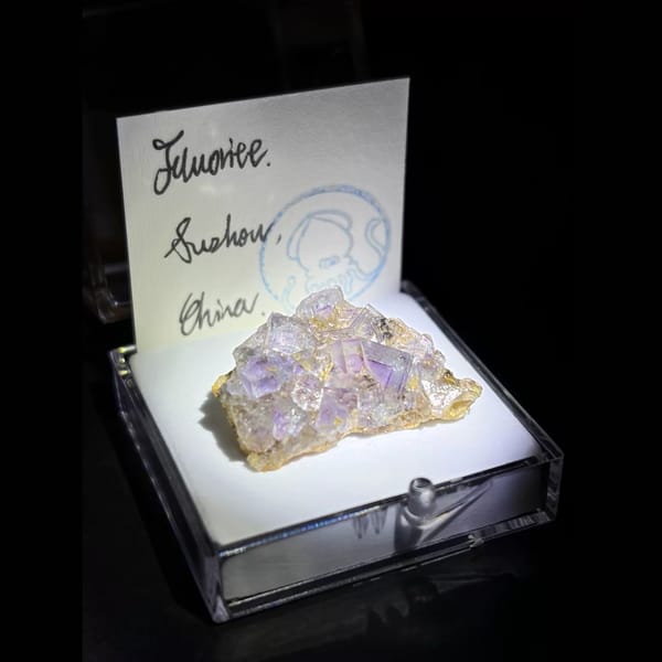 Violet-edge Suzhou fluorite — alternate view