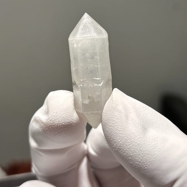 White etched DT Yunnan F — complete view