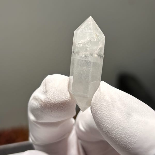 White etched DT Yunnan F — alternate view