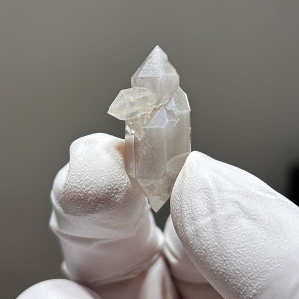 White etched DT Yunnan G — complete view