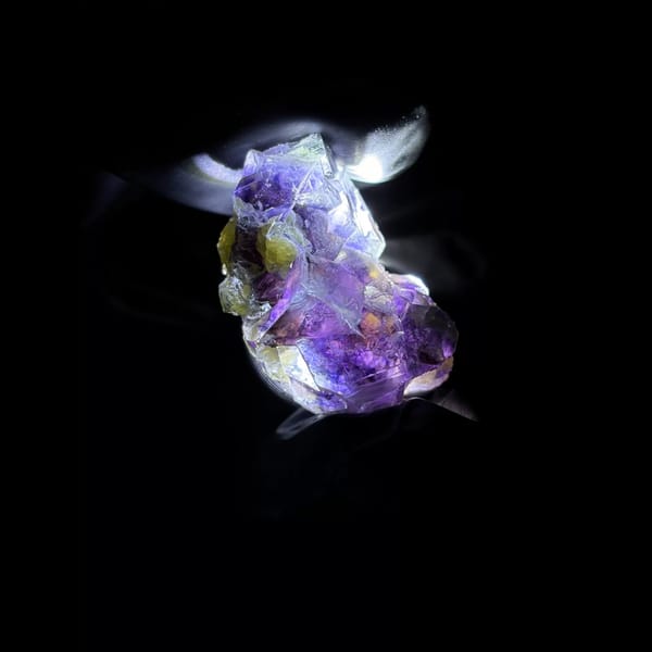 Purple-core phantom fluorite from Yindu — alternate view