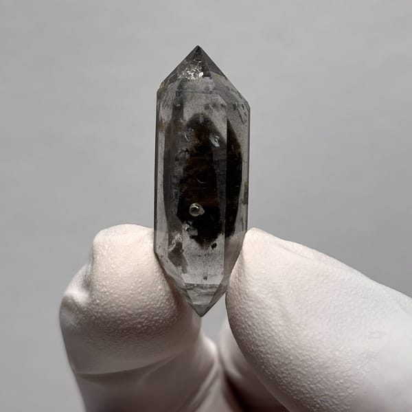 Dt quartz Yunnan 3.5 cm — alternate view