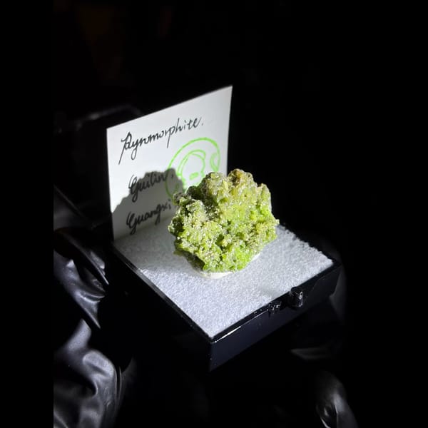 Olive-green pyromorphite from Guilin — alternate view