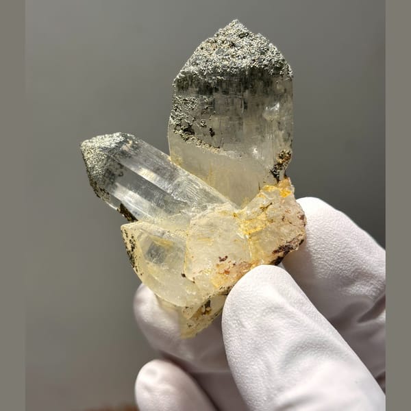 Face-nicked Himalayan quartz Pakistan — alternate view
