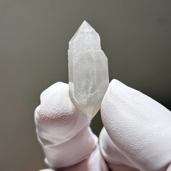 White etched dt Yunnan 3.4 cm — complete view
