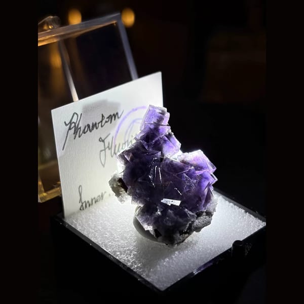 Violet phantom fluorite with pink core — detail view