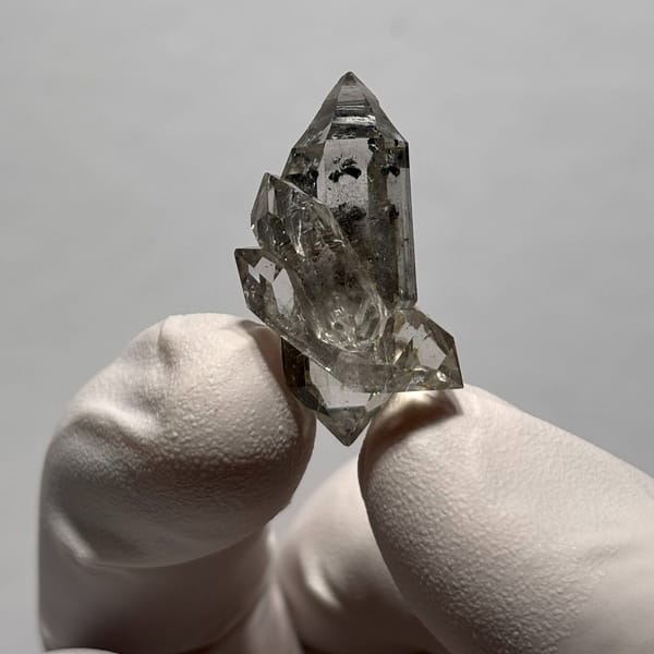 Dt quartz Yunnan 2.9 cm — alternate view