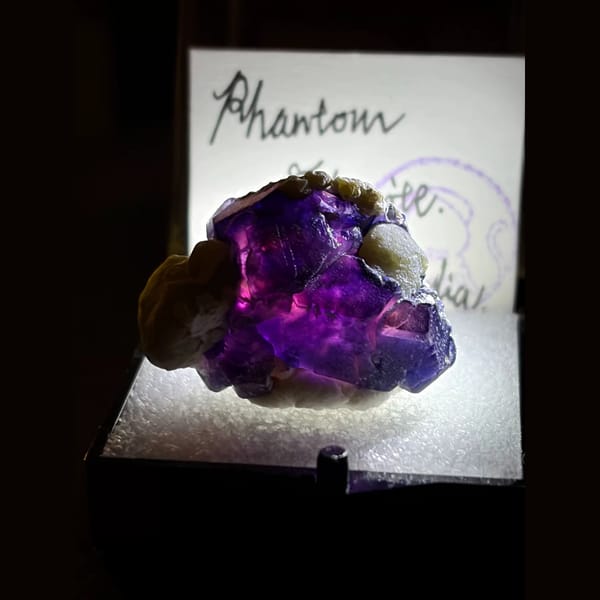 Etched octahedral phantom fluorite from Yindu — alternate view