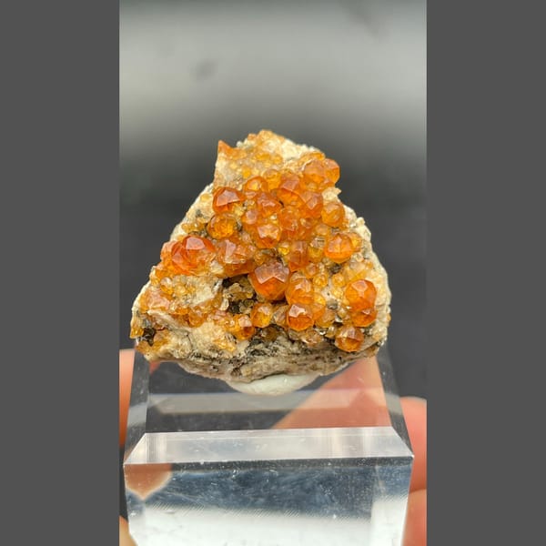 Garnet from Yunxiao Fujian — complete view