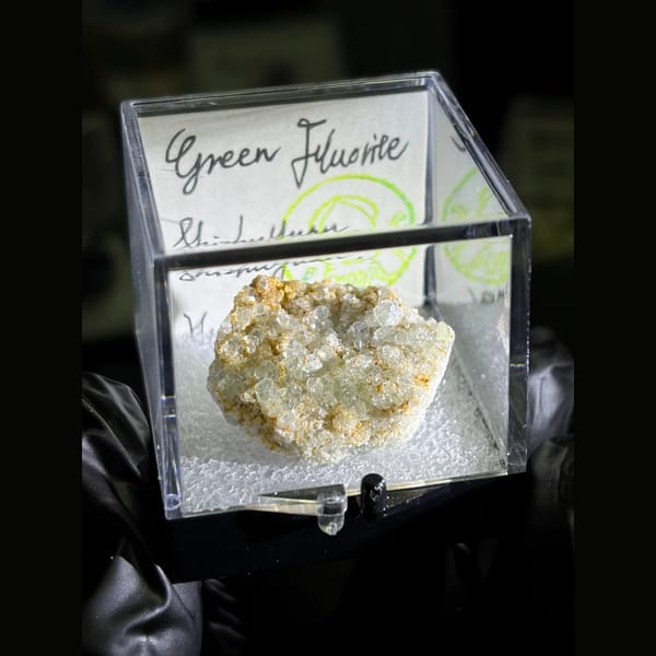 Pale green fluorite cluster from Shizhuyuan — detail view