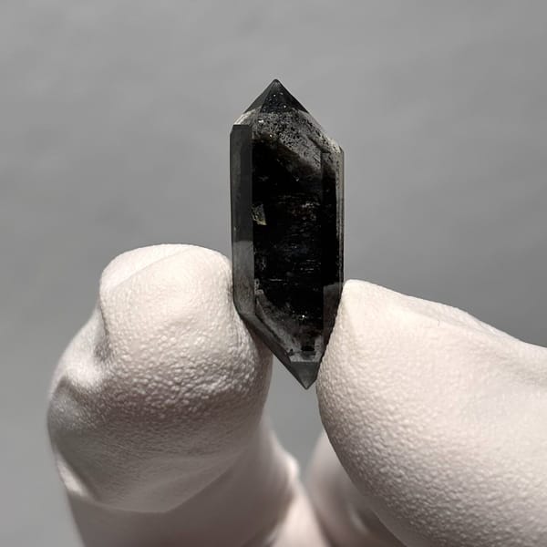 Dt quartz Yunnan 2.5 cm — alternate view