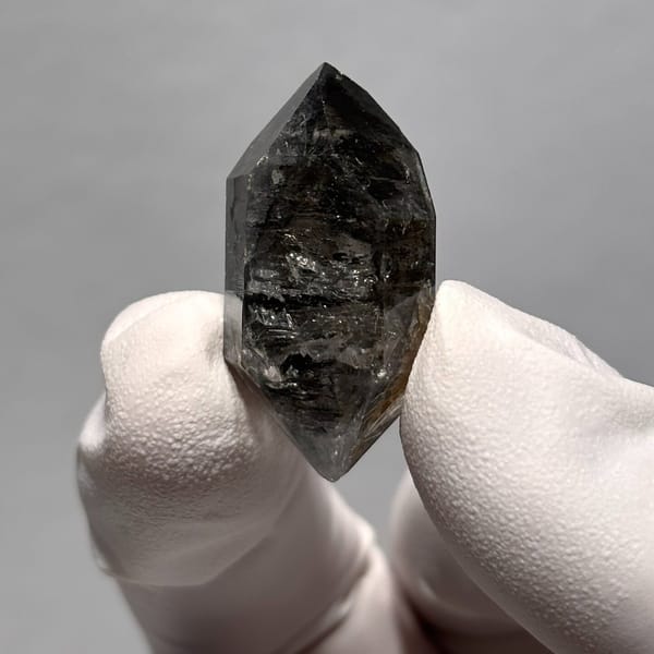 DT quartz yellow clay Yunnan 3.0 cm — detail view