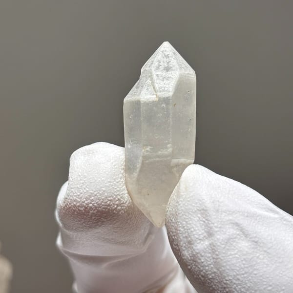 Capped DT Yunnan 3.1 cm — detail view