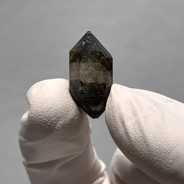 Capped phantom DT Yunnan 2.3 cm — complete view