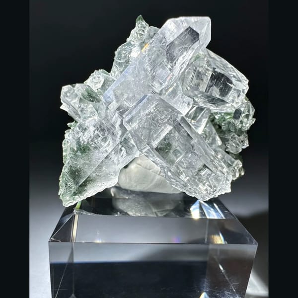 Himalayan Quartz on Chlorite Matrix 6.0 cm — complete view