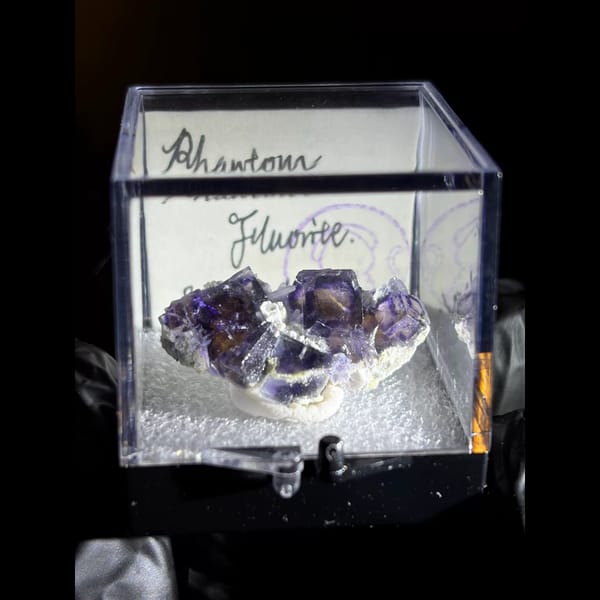 Square purple-core phantom fluorite from Yindu — detail view