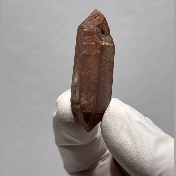DT quartz Inner Mongolia 4.7 cm — alternate view