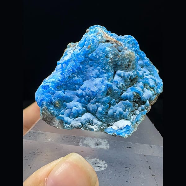 Deep blue bubbly allophane from Qinglong, Guizhou — complete view