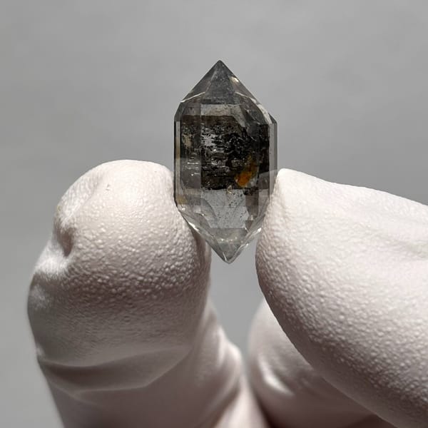 Phantom etched dt Yunnan 2.0 cm — detail view