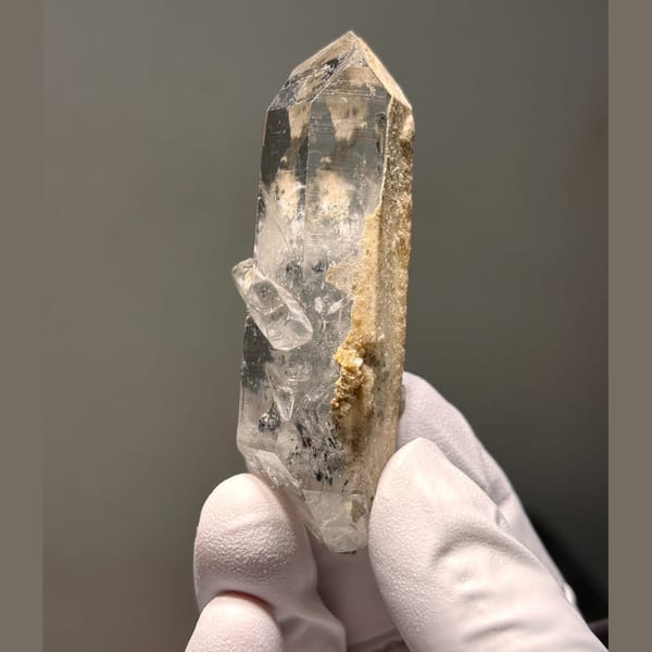 Jinkouhe DT quartz calcite 7.4 cm — complete view