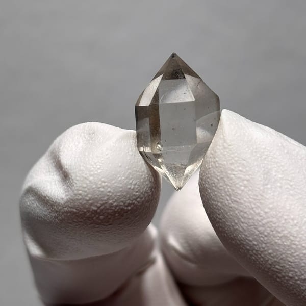Negative-Crystal DT Quartz Yunnan 1.9 cm — alternate view