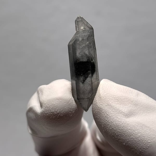 Sketch Phantom DT Quartz Yunnan 3.0 cm — alternate view