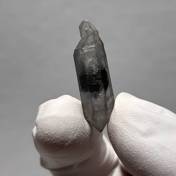 Sketch Phantom DT Quartz Yunnan 3.0 cm — detail view