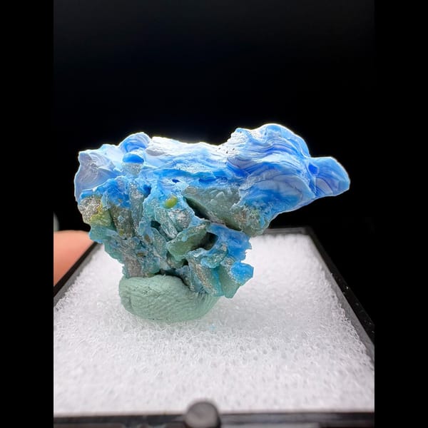 Blue allophane with wavy ridges from Qinglong — complete view