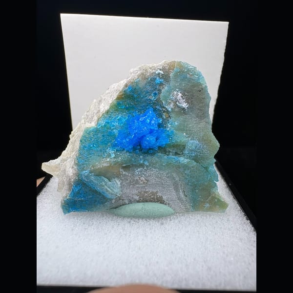 Vivid blue allophane on pale matrix from Qinglong — complete view