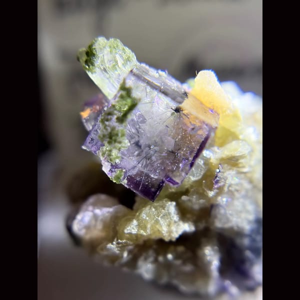 Fluorite with bismuthinite from Yaogangxian — alternate view