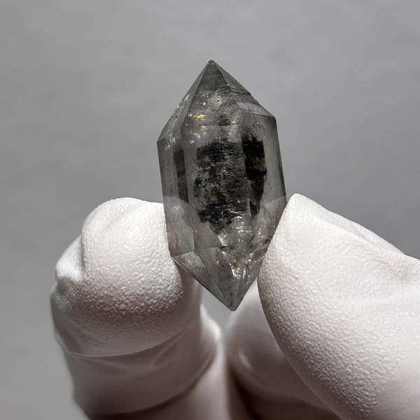 Dt quartz Yunnan 3.2 cm — alternate view