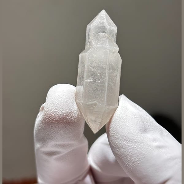 White etched dt Yunnan 4.3 cm — alternate view