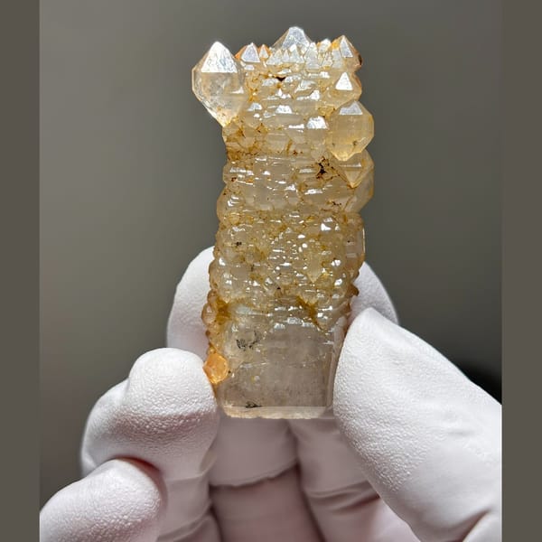 Skeletal Quartz Yunnan 5.3 cm — complete view