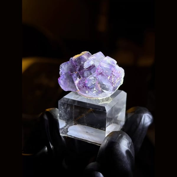 Ink-stain phantom fluorite from Yaogangxian — alternate view