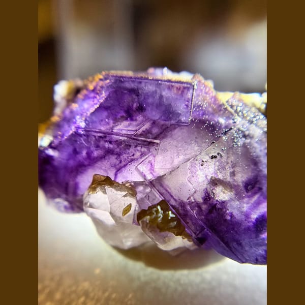 Purple fluorite with wolframite and siderite — detail view