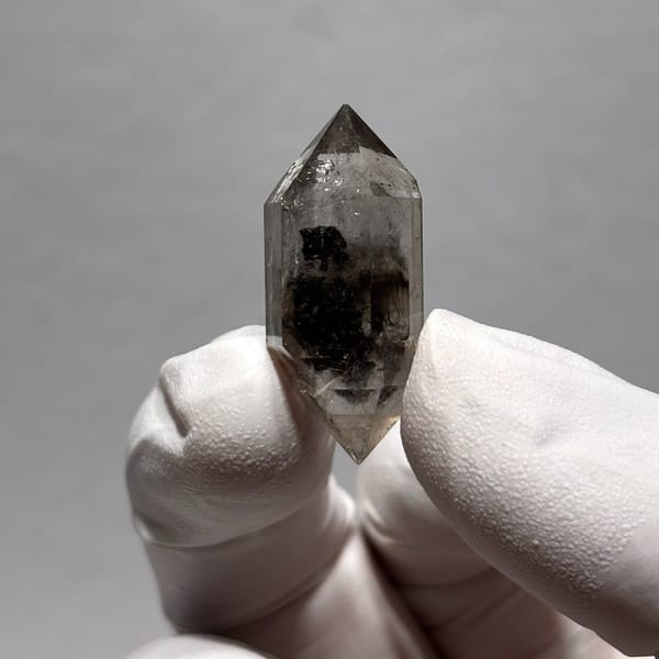 Dt quartz Yunnan 3.1 cm — detail view