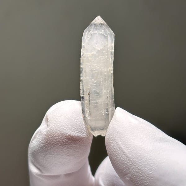 White Sugar-Core DT Quartz Yunnan 3.6 cm — detail view