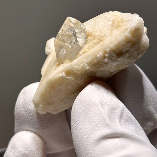 Quartz with Feldspar, Xuebaoding