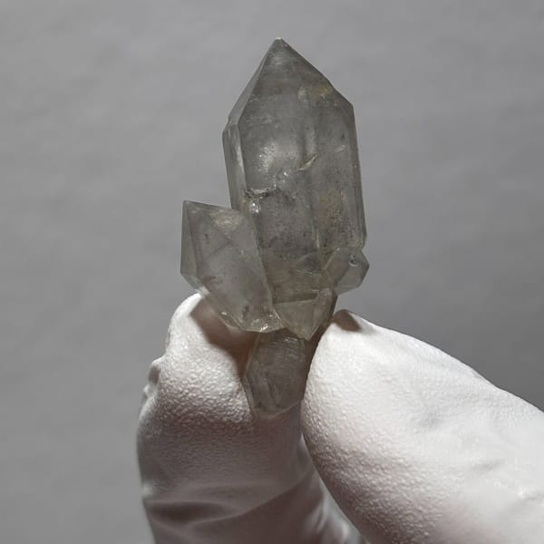 Etched Sketch Quartz Yunnan 3.8 cm — alternate view