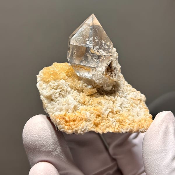 Sparkle Quartz Crystal Yunnan 4.6 cm — alternate view