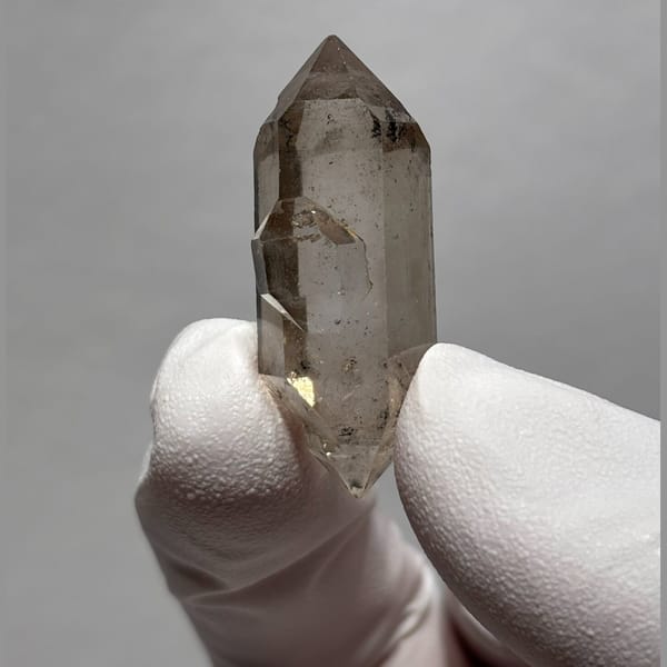 Dt quartz Yunnan 3.5 cm — alternate view