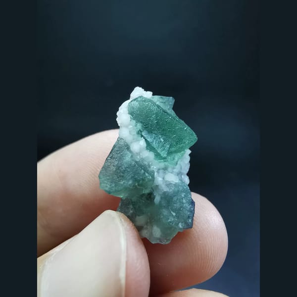 Octahedral blue-green fluorite — alternate view