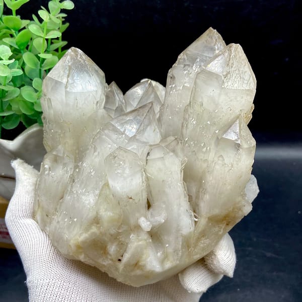Large white quartz point cluster from Guangdong — alternate view