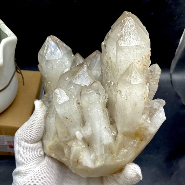 Large white quartz point cluster from Guangdong — detail view