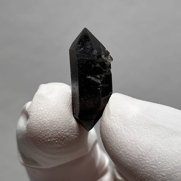 Dt quartz Yunnan 2.4 cm — alternate view