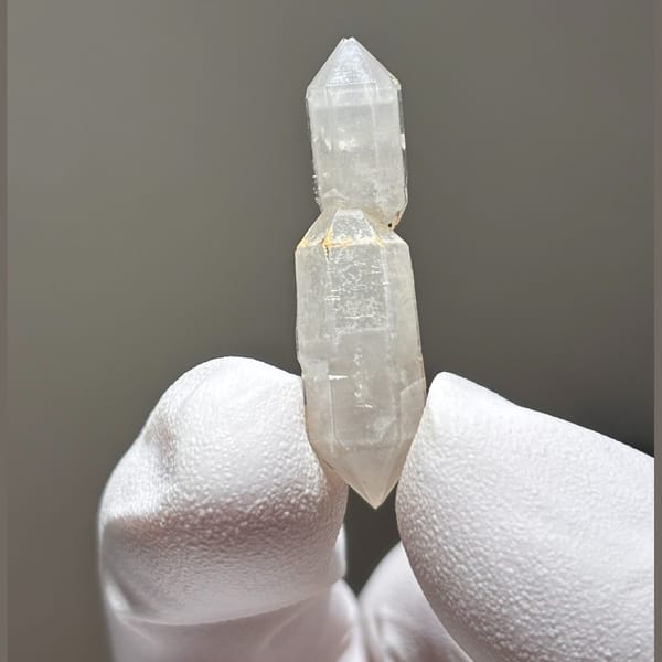 White etched dt Yunnan 3.5 cm — complete view