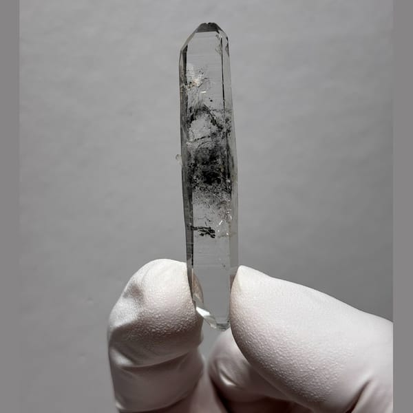 Slender DT Quartz Jinkouhe 6.1 cm — alternate view