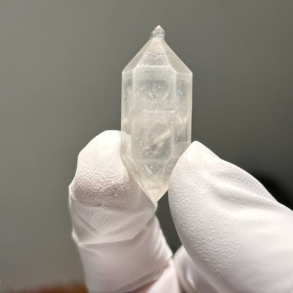 White etched dt Yunnan 3.6 cm — complete view